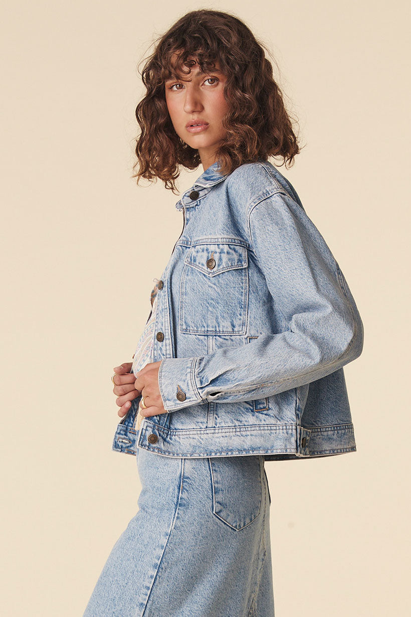 Eve Denim Jacket 🛍️