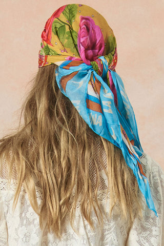 zevra-shorts-aphrodite-scarf-set